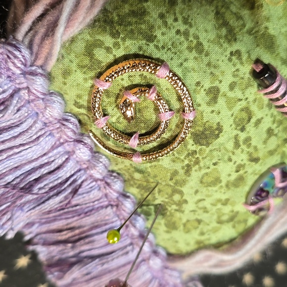 VOODOO DOLL - Picture 3 of 4